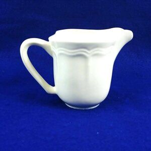 Vtg Thomson Pottery White Creamer Pitcher China 4" Microwave & Dishwasher Safe